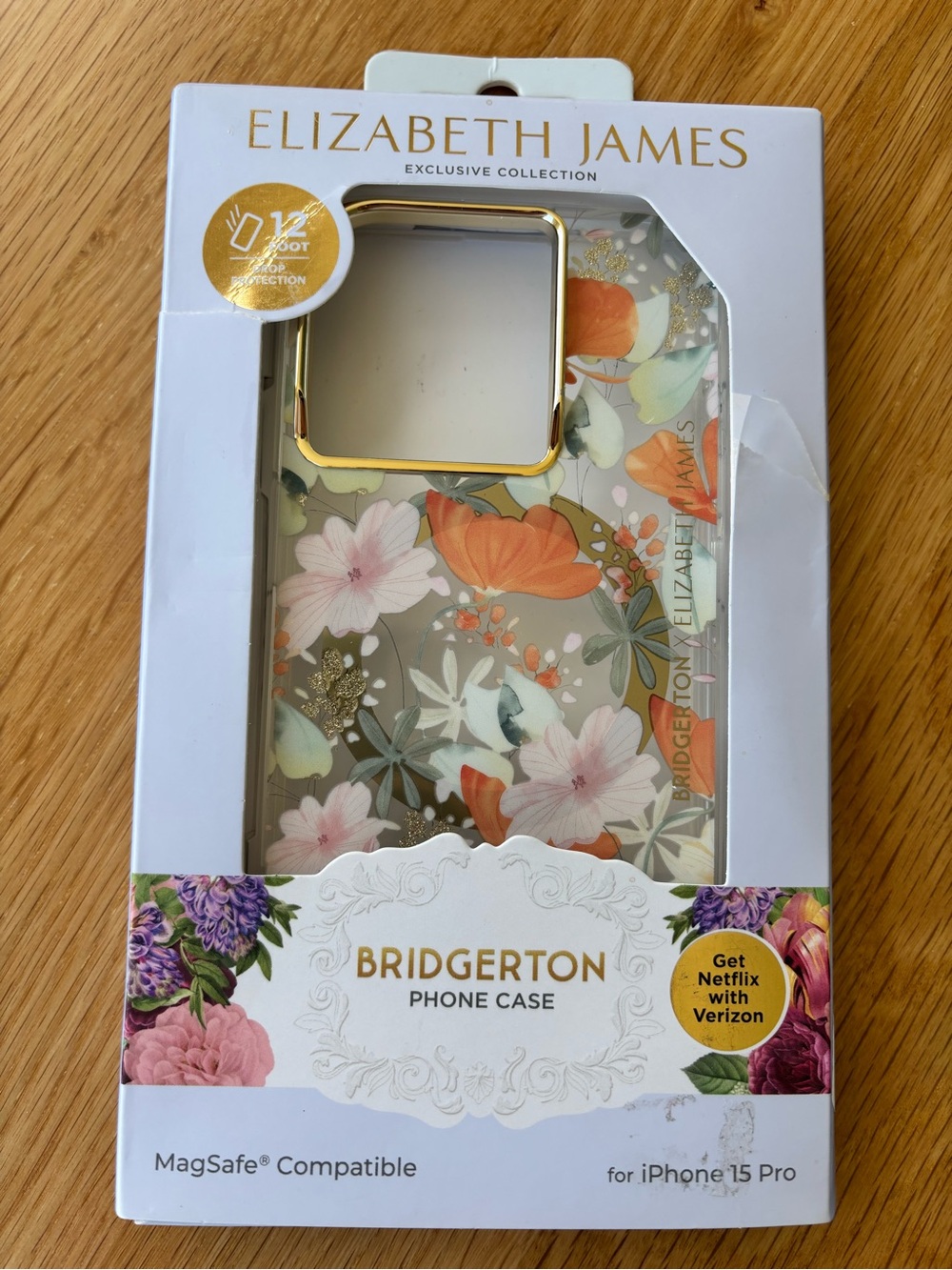 Elizabeth and James Floral Bridgerton iPhone 15 Pro Case – Gold Trim